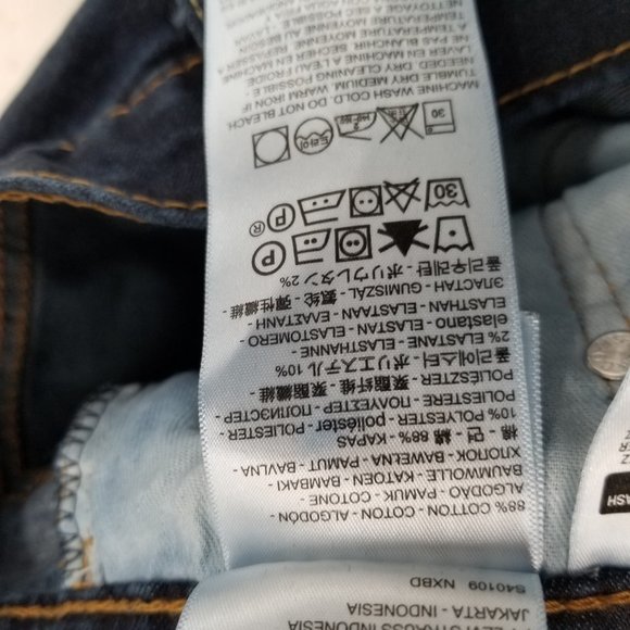 2 of Levis 502 Jeans Mens  Premium Regular Taper Dark Wash Stretch 30x31 - Picture 8 of 9